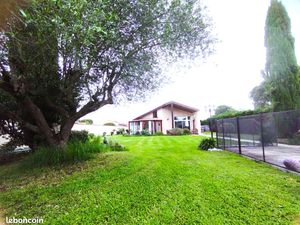 Maison à caractère T 5