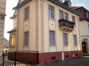 Beau 2 p. Quartier Saint Florent- prox tram- cuisine équipée