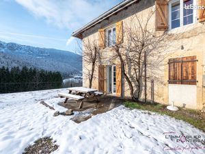 Duplex 10 pièces 180 m²