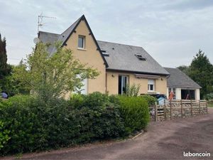 Maison viable de plain pied - terrain clos - garage