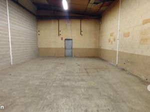 Local 167 m² Aÿ-Champagne