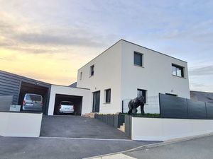 Pavillon 5 pièces 198 m²