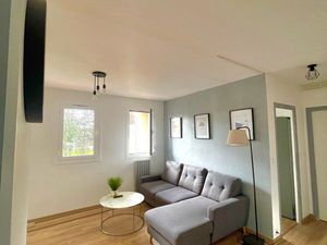 Appartement spacieux 5 chambres  proche commerces et UCO