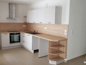 Loue T3 Point du jour face parc de la mairie  Lyon 5ème