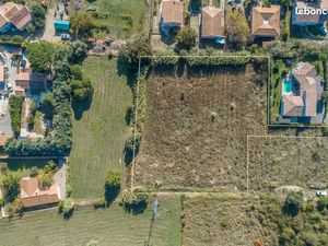 ? dernières opportunités terrain viabilisé constructible de 614 m²