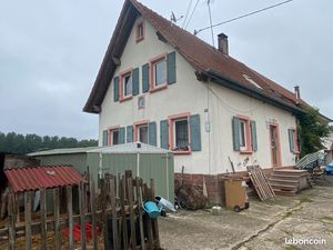 Vente aux enchères d'une maison en copropriété