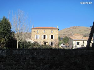 Magnifique Maison en pierre à rénover