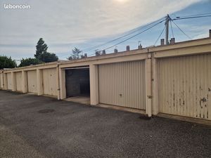 Location Garage fermé