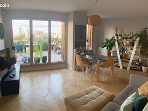 Solidarité Carnot - Rooftop 3 pièces avec 2 terrasses + parking