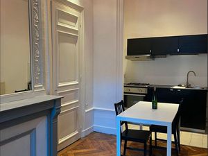 Appartement calme avec mezzanine – Hyper-centre St-Étienne