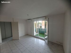 A louer appartement T2 avec balcon