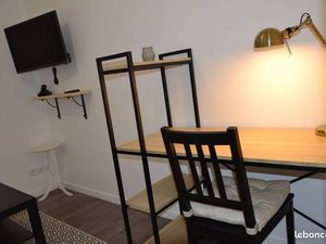 Joli studio agréable à vivre et très propre avec toute confort