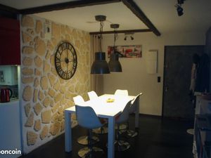 Chambre 1 pièce 70 m²