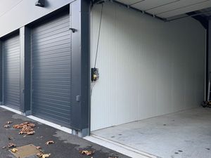 Box garage