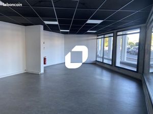 Local commercial 115 m²