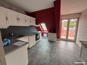 Centre-ville d'Evreux  appartement de type F3 avec balcon  parking souterrain et cave