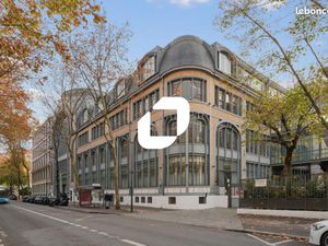 Local bureaux 500 m²