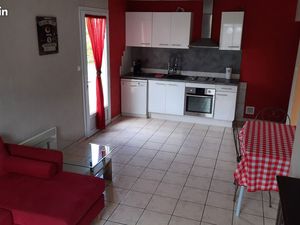 Maison à louer à la campagne