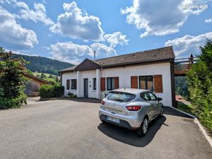 Maison - 4 Appartements - Vue lac