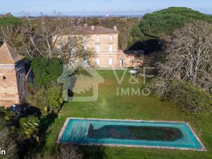 Chateau 584 m² Mondonville