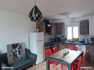 Grand deux pièces  lumineux (Cesson bourg)