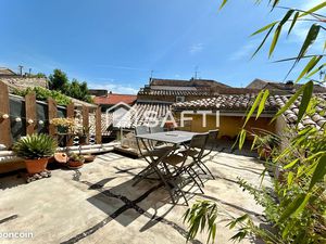 Immeuble 120 m² VALREAS