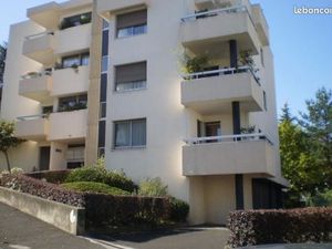 Appartement F1 de 30 m² + Terrasse  parking et cave