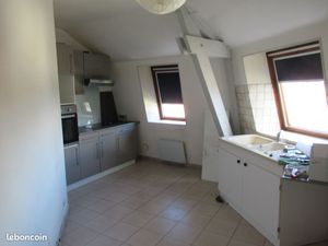 AUXERRE a louer Grand f3 (90 m2) avec Garage