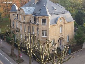 Bureau de Standing Emplacement rare pour activité commerciale et libérale