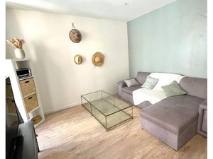 Grand appartement 2 chambres plein centre ville