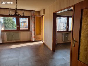 F4 lumineux 84m2 - Mulhouse Dornach -Garage+ 2 balcons - 149000