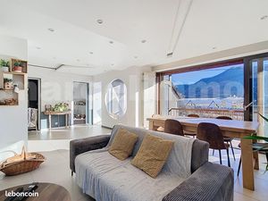 Maison 10 pièces 195 m²