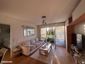 T2 meuble avec balcon