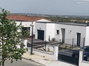 Villa individuelle récente 170 M2 AUZEVILLE