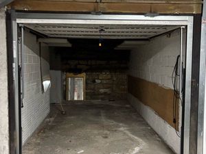 Place parking Box + box de stockage