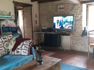 1 maison + 1 maison en grand atelier + jardin clos