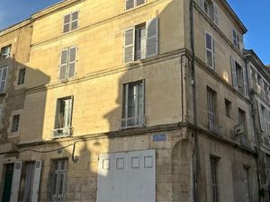 Immeuble 12 pièces 208 m²