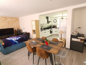 Maison de Village 83m2 2 Chambres avec Garage + Terrasse