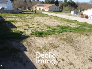 Terrain 1 148 m² Ouzilly