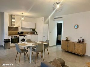 Location décembre à avril 2026