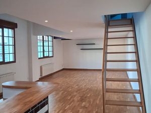 Loft Duplex T3 avec parking _ Pau Centre