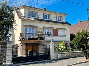 Immeuble 9 pièces 156 m²