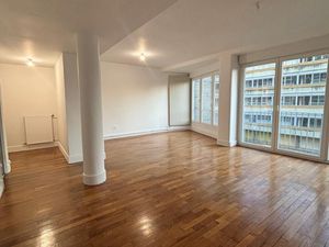 Appartement 2 pièces 74 m²