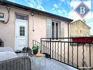 Studio 1 pièce 20 m²