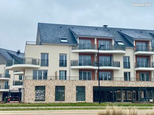 SAINT PIERRE DU PERRAY- Appartement neuf - 2 pièces d'environ 43m2 avec balcon et place de