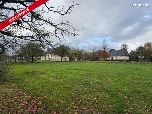 Terrain 695 m² MOLAC