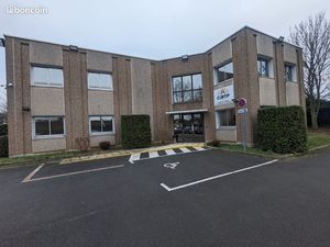 Bureaux 175 m² Évreux