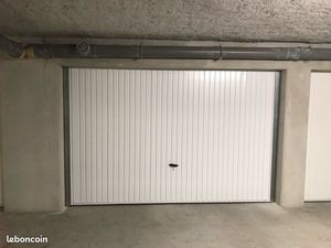 Location Garage/box 17m2