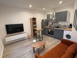 Appartement meublé neuf 30 m² avec terrasse – Millau centre / IFSI