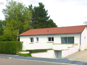 L'épine maison sur sous-sol